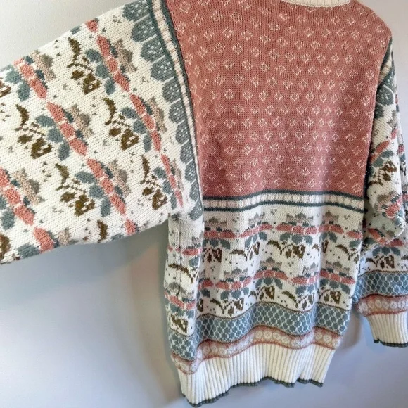 Vintage Cadogan Court Sweater, Size M - Picture 4 of 12